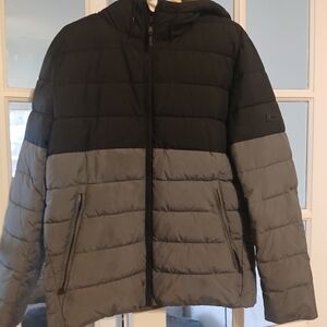 Men's Black and Gray Puffer Jacket